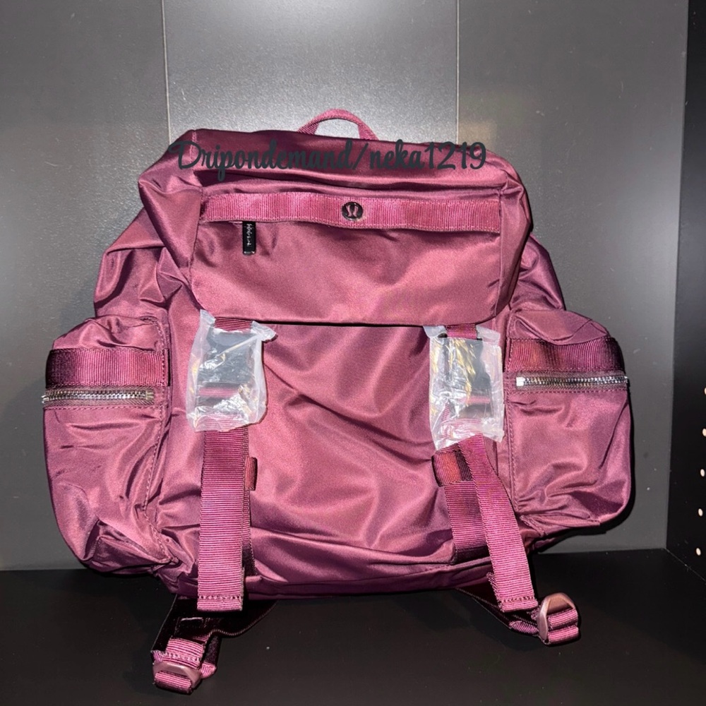 Lululemon Wunderlust Backpack Mini 14L- Goodnight Plum/Gunmetal - Picture 3 of 13